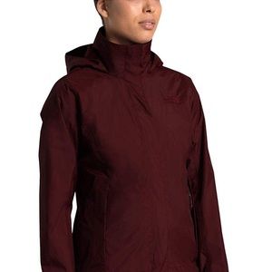 NWT NorthFace Resolve Jacket. Gorgeous!